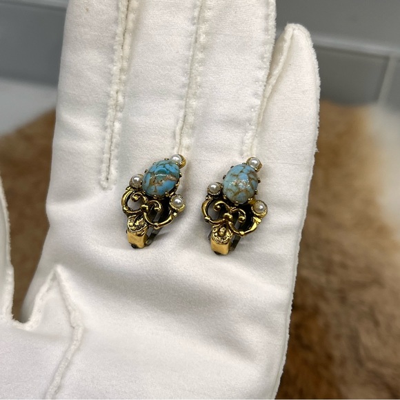Vtg Victorian Austria Peking Glass Bead Faux Turquoise & Pearls Clip On Earrings - Picture 6 of 9